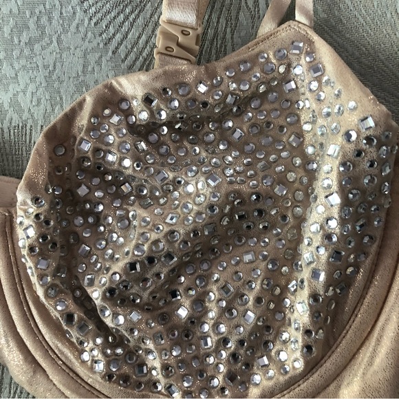 Victorias Secret crystal shimmer bra and panty set New - Picture 3 of 11